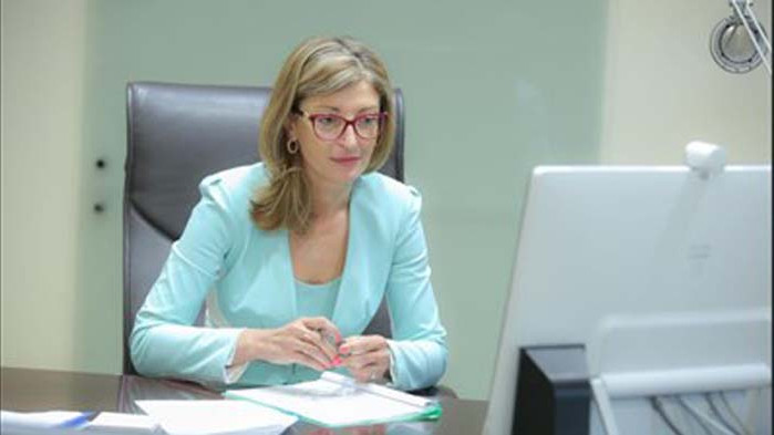 Екатерина Захариева ще заседава с Майкъл Помпео за последиците от COVID